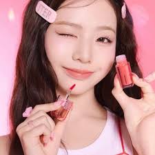 UNIS as endorsers for a Korean brand name 'Cocogaga', a cosmetic sub-brand  of Forencos. I think this is their 1st brand endorsement 🥹🥹