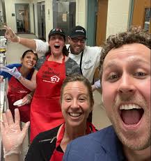 April Kelton's Instagram, Twitter & Facebook