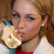 .посмотрите в instagram фото и видео magdalena neuner (@magdalena_neuner). Biathlon Magdalena Neuner Liebaugelt Mit Langlaufstart Sport Mix