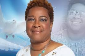 Fundraiser by Genevia Boyer : Funeral Arrangements for Karen Follins