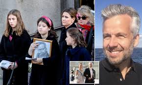 Historical records matching martha 'louisa' louise darnal. Princess Martha Louise Of Norway Breaks Silence After Ari Behn S Christmas Day Suicide Daily Mail Online