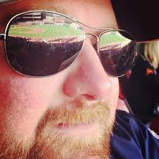 Jeremy Houchins (@jeremyhouchins)