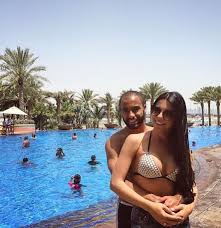 يقول للذين ظلموا عذابا مثل عذاب أصحابهم فلا يستعجلون. Ø¨Ø§Ù„ØµÙˆØ± Ù†Ø¬Ù… ÙƒØ±Ø© Ù‚Ø¯Ù… Ø¨Ø±Ø§Ø²ÙŠÙ„ÙŠ ÙŠØªØ²Ùˆ Ø¬ Ù…Ù† ÙØ§ØªÙ†Ø© Ù„Ø¨Ù†Ø§Ù†ÙŠØ© ÙÙŠ Ø­ÙÙ„ Ø¶Ø®Ù…