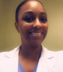 Mary Sisk's Instagram, Twitter & Facebook