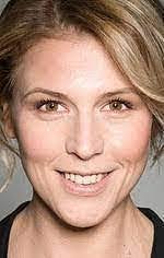 Lisa Siebold's Instagram, Twitter & Facebook