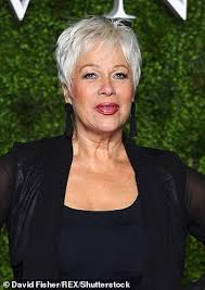Princess anne got some fairly questionable hair tips from denise welch during today's loose women. Loose Women Andrea Mclean And Denise Welch Stun Fellow Panellists With 30 Year Old Throwback Photos Daily Mail Online
