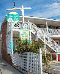 Savannah Inn Carolina Beach Nc 28428 Beach Lodging Carolina Beach Usa Beaches
