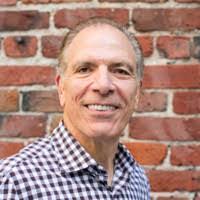 Stefan Glenn's Instagram, Twitter & Facebook