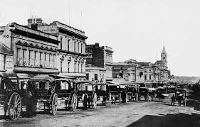 A Hansom Cab Rank On Swanston St Melbourne In Victoria In 1900 Looking Down Swanston Towards Kings Domain Garden Australia History Melbourne Suburbs Melbourne