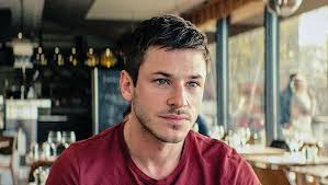 Januar 2022, nach einem skiunfall gestorben. Gaspard Ulliel Facebook
