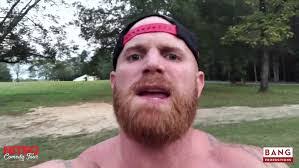 Savannah Eberhardt's Instagram, Twitter & Facebook