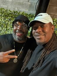 Happy Birthday 🎂🎉🎈🎊🎁 Big Bro 😎 Billy Ray Valentine!!! Enjoy King 👑  and Salute 🫡 To Chicago Greatness 💪🏽🎁🎂