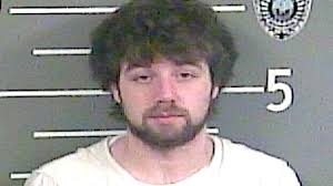 Floyd man charged with drug trafficking with kids in the car