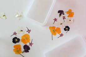 Multiple cups of resin mixture may be needed depending on the size of the tart pan. Pressed Flowers In Resin Resin Crafts Blog By Eti