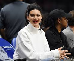 Kendall and blake talk and she has been to detroit to see him, but the distance is a. Kendall Jenner Attends Clippers Game To Support Boyfriend Blake Griffin Instyle