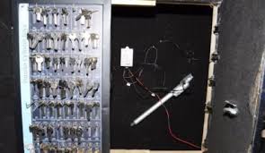 From standard jobs such as lock changes to a complete. Locksmith Jailed For 11 Years After 15kg Of Cocaine Found In Ilford Time 107 5 Fm Time 107 5 Fm