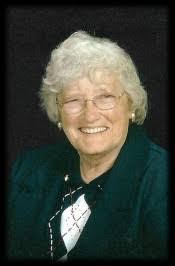 Jennifer Deiter's Instagram, Twitter & Facebook