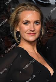 Natalie Herron's Instagram, Twitter & Facebook