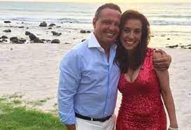 20 de noviembre 2015, 17:01hs. Luis Miguel Tres Horas De Espera Y 25 Personas Supervisando Cada Detalle Periodista Argentina Cuenta Como Fue Entrevistarlo El Deber
