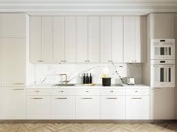 5 Modern Neo Classical Style Interior Design Total White Kitchen Set Cabinets Built In Appliances Slee Classical Kitchen Classic White Kitchen Classic Kitchens