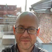 Tomas Akenine-Möller (@inversepixel)