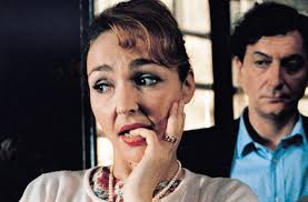 Les films de catherine frot en streaming et téléchargement gratuit. Un Air De Famille Arte Un Cesar Pour Catherine Frot