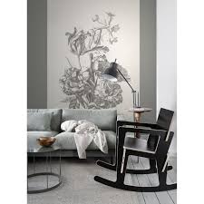 En noir et blanc ou en couleurs il nous plonge dans un univers onirique ou au contraire plus specialiste du papier peint panoramique a vos mesures. Papier Peint Panoramique Fleurs Noir Blanc Intisse Esta L 186 X H 280 Cm Leroy Merlin