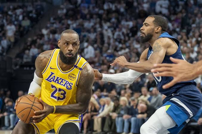lakers vs timberwolves match player stats