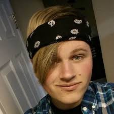 Tyler Stephen Cuneo (@CuneoTsc)