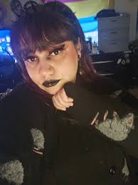 Where are my elder Warped Tour friends at?