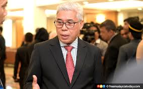 Seramai 222 orang dari 222 ahli dewan telah mengangkat sumpah jawatan. Video Seks Gay Ahli Parlimen Pkr Gesa Kerajaan Tegak Kedaulatan Undang Undang Free Malaysia Today Fmt