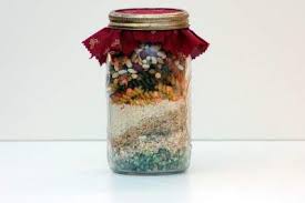 Soup Mixes In A Jar Recipes Soup In A Jar Mason Jar Soup Soup Gifts