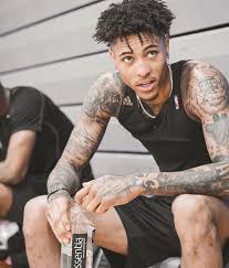 Pin By Calvin On Cute Dark Skin Boys Kelly Oubre Jr Cute Lightskinned Boys