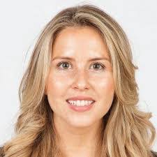 Lisa Stoneking's Instagram, Twitter & Facebook