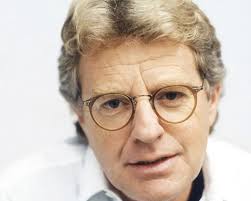 👏 'Sobering' low to stealing the show as mocked Morgan Rogers produces Man  Utd masterclass