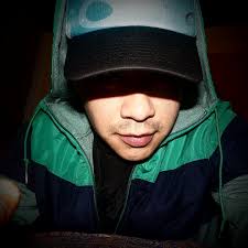 Listen to Jimmy Fernandez con Mc Browen