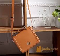 Dikirim dari jakarta dengan ongkir murah dan pengiriman cepat. Tas Sling Bag Wanita Branded Import Original Bebe Jakarta Barat Jualo