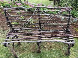 Grethe Gretheped Dk Genbrug Dine Afskarne Grene Genbrugstrae Haven Garden Havebaenk Skulptur Gordetselvprojekt Havebaenk Instagram Genbrug