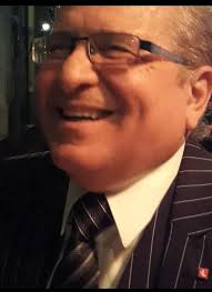 By legal instruction I must inform and publicly denounce that this man his  name is Ahmed Moustafa Hosney is an international professional scammer and  he does not own any shares of my