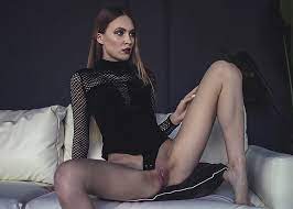 PORN STAR MENCIA FRANCIS ONLYFANS MASTURBATION METART VIDEOS