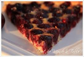 Les cerises ont été longues à venir, elles se sont vraiment faites désirer!! Tarte Aux Cerises Tout Le Monde A Table