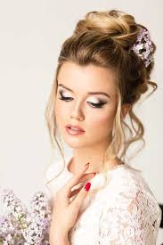 This half up hairstyle is the medium hair answer to the updo. Party Hairstyles For Medium Hair At Home Gallery