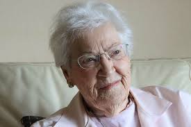 HAPPY HUNDREDTH! Meet Gwen Bell, West Seattle's newest centenarian