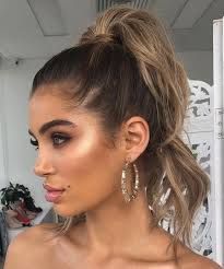 Pin On Short Curly Hairstyles Medium Hair Styles Medium Length Hair Styles Ponytail Hairstyles Easy
