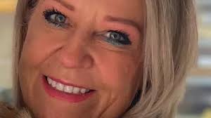 Iceland worker wins £3,000 after she was sacked for eating chocolate bar  from multipack