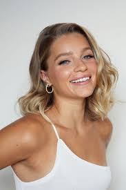 Olivia Jorgensen's Instagram, Twitter & Facebook