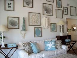 There are so many ideas to do that, let's take a look how to realize a lovely beach or coastal mantel! Modern Beach Style Decor Ideas Bloombety Beach Theme Living Room Coastal Wall Decor Beach Living Room