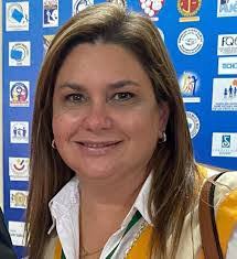 Cristina Vinueza's Instagram, Twitter & Facebook