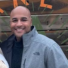 Alexandra King and I just bought a house today!!!