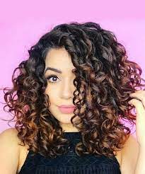 Salon dettore' is a premiere hair salon in farmington hills, mi where the highest standards have been implemented to insure a top. Excellent Mid Length Curly Hairstyles 2018 For Women To Get An Eye Catching Look Fashion Knots Mid Length Curly Hairstyles Curly Hair Styles Naturally Curly Hair Trends